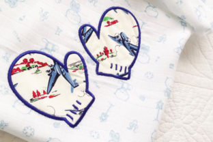 Snow Mittens Applique: A Designer’s Holiday Review